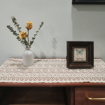 Retro American table runner petal stripes handmade crochet lace knitting crochet hollow artistic tassel coffee table chest