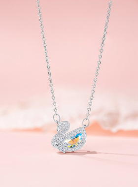 原创设计璀璨星空系列天鹅项链女款可爱甜美气质少女不锈钢锁骨链