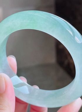 【源头厂家】老坑缅甸正品天然a货翡翠玉手镯女真货冰种浅绿玉镯