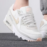 Nike, осенний кушон, беговые кроссовки, сезон осень 2022, тренд сезона