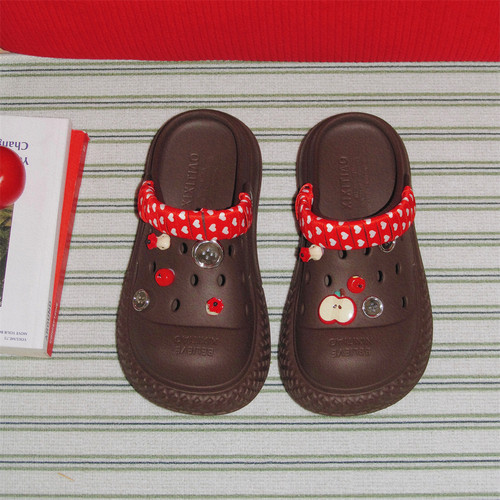 细细条 时尚diy苹果番茄洞洞鞋女2025夏季新款厚底防滑沙滩凉拖鞋 - 图3