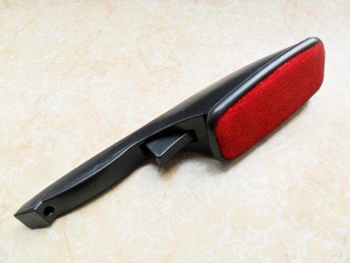 买一送一羊绒毛刷毛呢大衣衣服专用除尘羊毛刷子可旋转毛刷防静电,淘宝优惠券,粉丝福利购,淘宝优惠卷