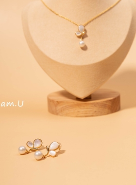 下蝶影天然淡水珍珠白色吊坠