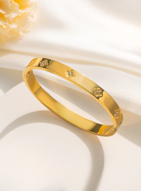 镶钻印花18k金色钛钢卡扣手环