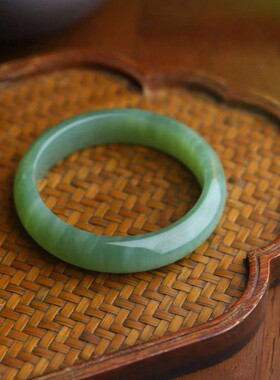 玉器工艺品天然新疆和田玉俄料碧玉老料猫眼素面镯手镯女款送证书