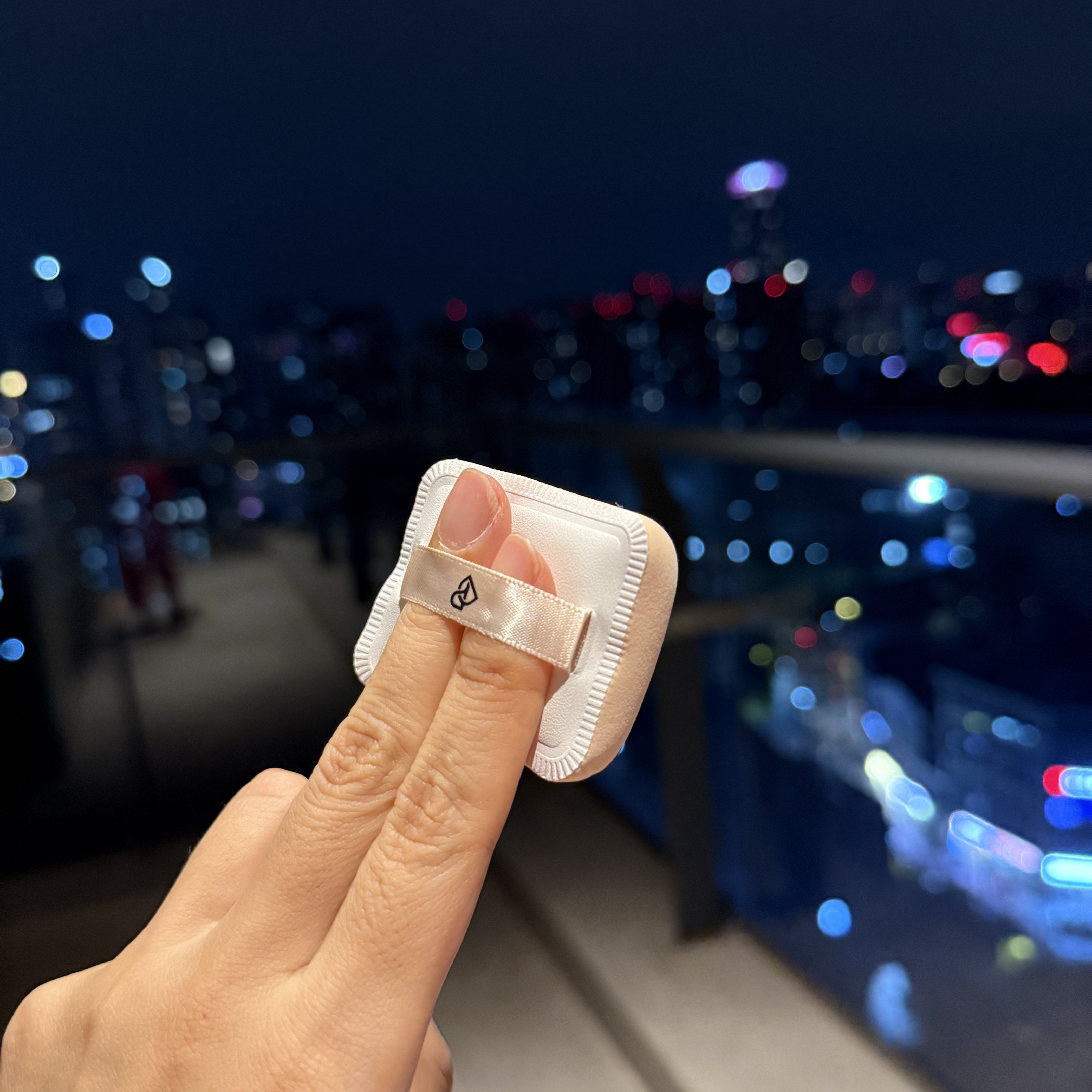 清仓捡漏8片 日本微瑕疵棉花糖粉扑送收纳盒肤色方形干湿两用巨软,淘宝优惠券,粉丝福利购,淘宝优惠卷