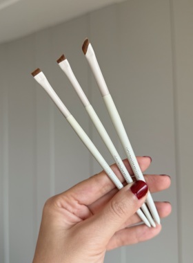 超薄斜角刀锋眼线刷卧蚕神器
