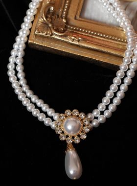 今年流行的珍珠项链太阳