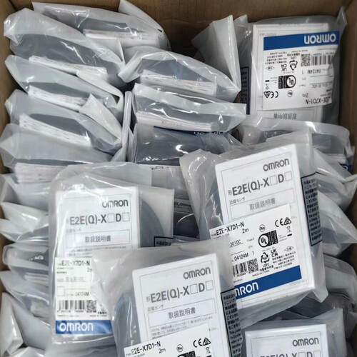 原装欧姆龙正品接近传感器E2E-X7D1-N-Z X7D2 M1TGJ M1J-T M1GJ-Z - 图2