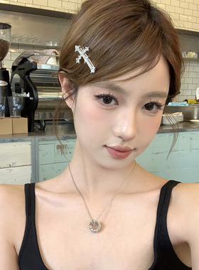 【蜜桃茶】辣度超标~闪钻十字架发夹女2024新款边夹侧边一字夹子