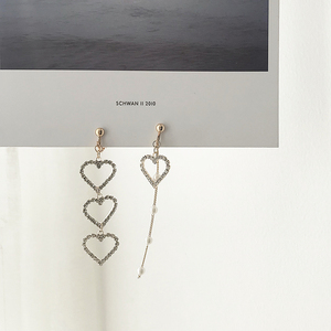 ins简约不对称耳环