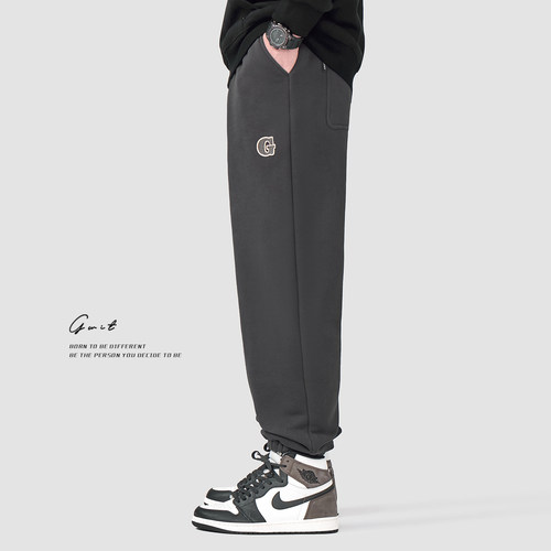 GWIT 420g美粒绒 冬季保暖潮牌宽松休闲加绒加厚束脚运动卫裤男 - 图0