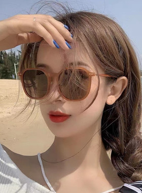 近视墨镜女高级感街拍ins有度数