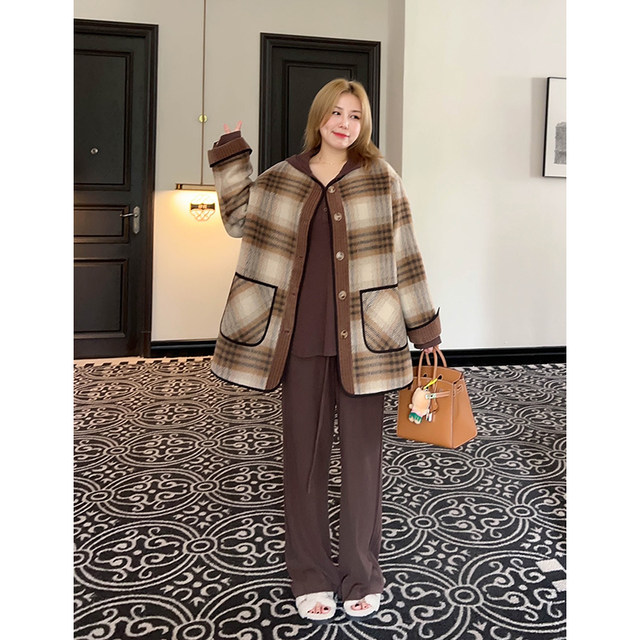 Thick warm wool plaid jacket