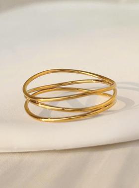 三层极细线条交叉缠绕钛钢戒指