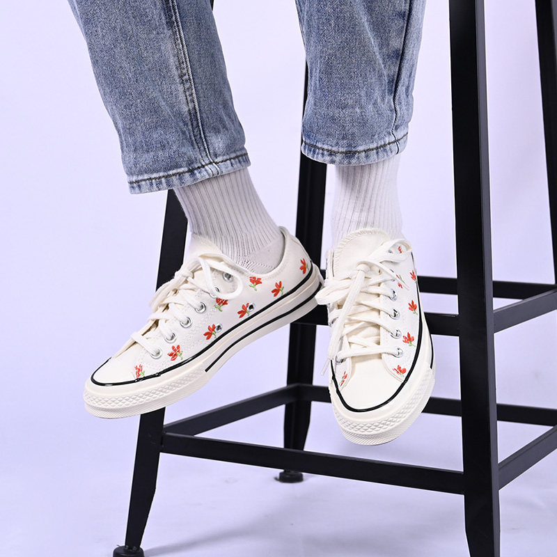 Converse Chuck 70 OX - Embroidered Garden Party - 570916C - sneakAvenue