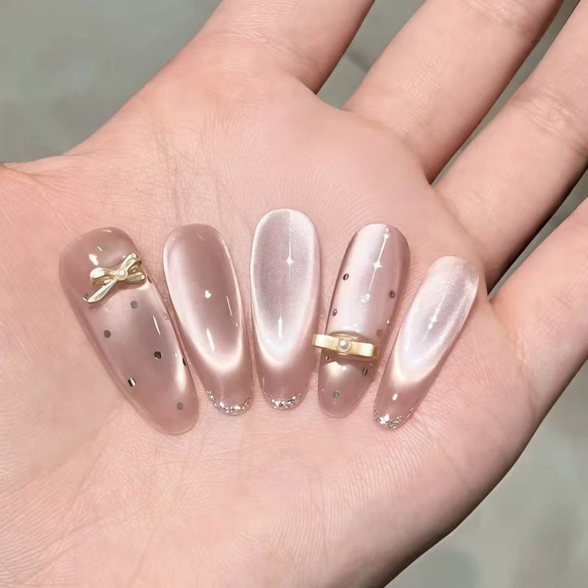 【金粉少女】穿戴纯手工气质裸色猫眼高级蝴蝶结千金显白贴片波点,淘宝优惠券,粉丝福利购,淘宝优惠卷