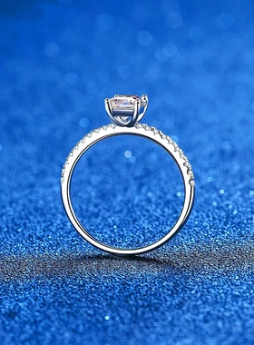 s925纯银指环女四爪祖母绿雷迪恩切割莫桑石排戒婚戒莫桑钻戒指女