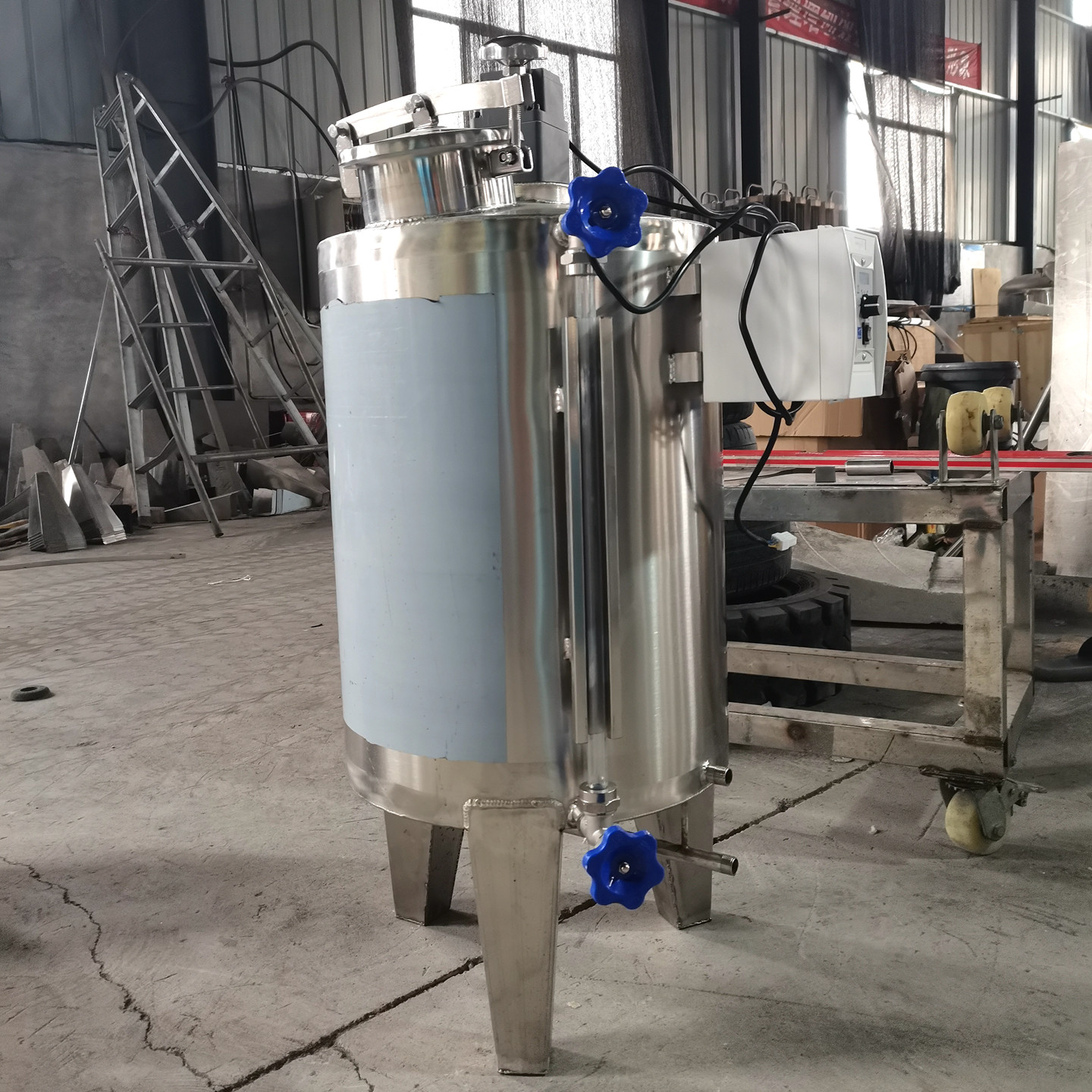 小型搅拌桶 实验室搅拌罐 液体电动搅拌器 转速可调,淘宝优惠券,粉丝福利购,淘宝优惠卷