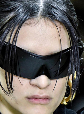 uv400异性一体水银色搞怪太阳帽