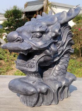复古怀旧圆雕青石吐水龙头