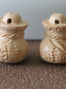 diy配饰雕刻木质工艺品