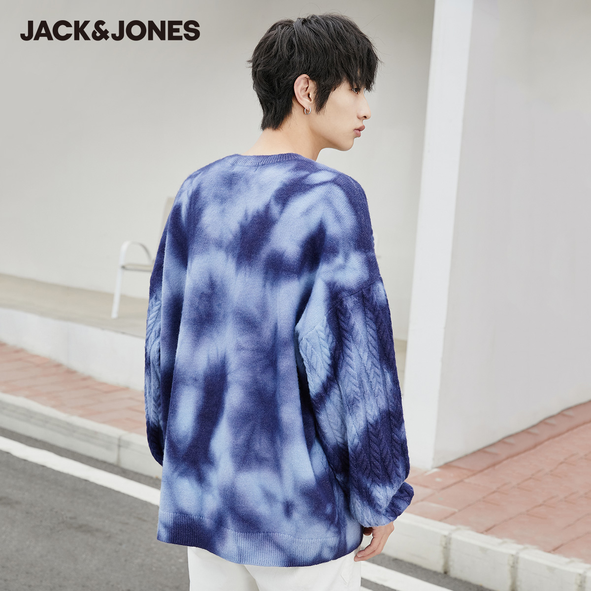 t区绫致JackJones杰克琼斯圆领扎染毛衣舒适长袖针织衫男 - 图1