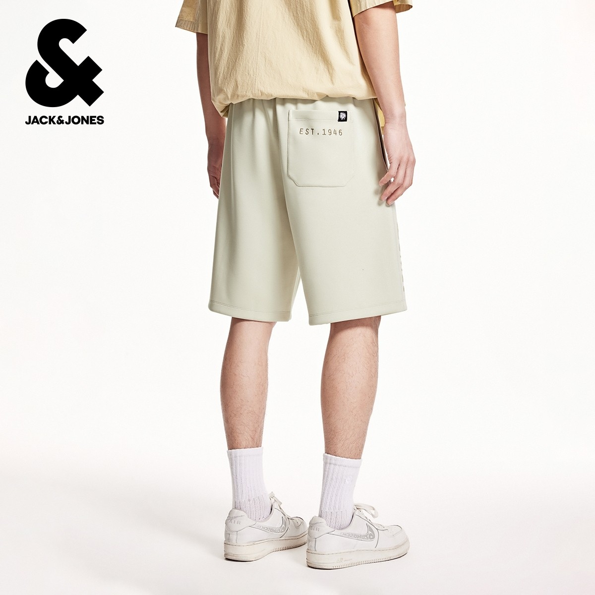 绫致杰克琼斯秋冬NBA联名款凯尔特人队男短裤松紧抽绳休闲裤,淘宝优惠券,粉丝福利购,淘宝优惠卷