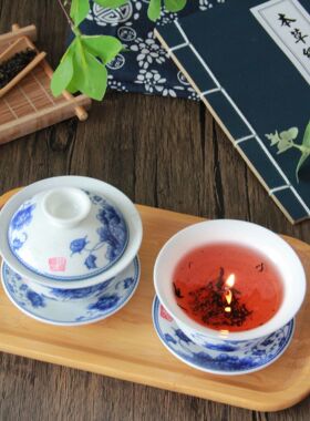 【青瓷盖碗】茶杯茶叶青花瓷红白茶小众香薰蜡烛家居礼盒装伴手礼