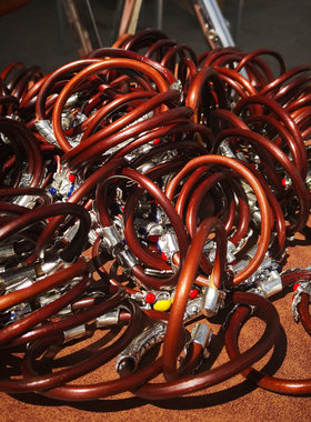 普通无节银头西藏山南配饰鸡血藤