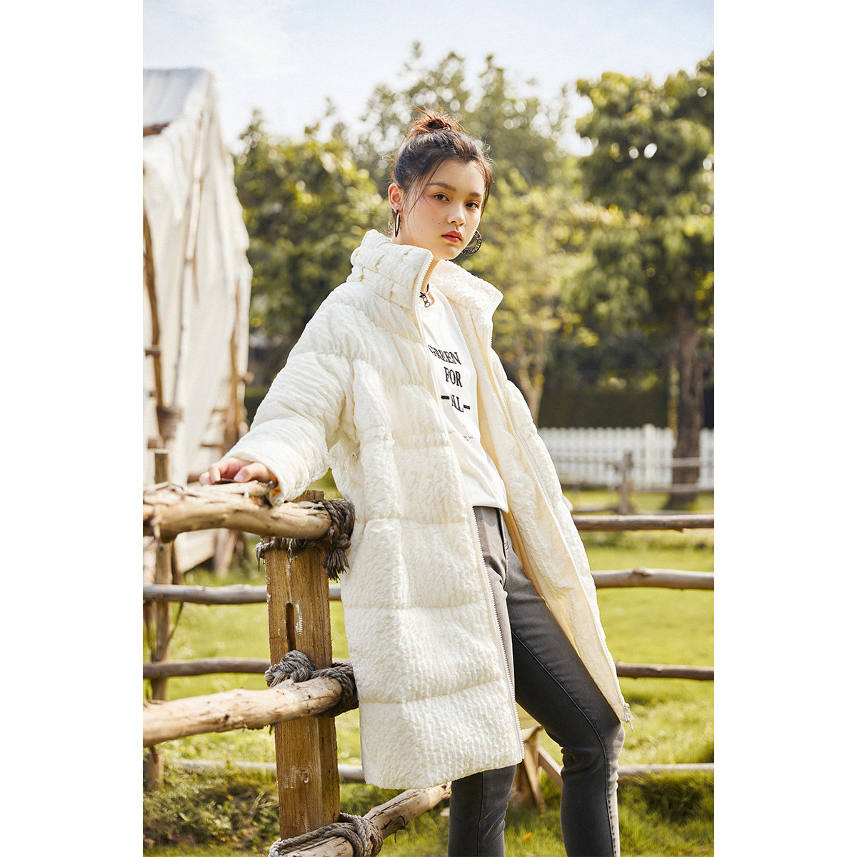 太平鸟2020新款中长款韩版女白鸭绒 太平鸟羽绒服