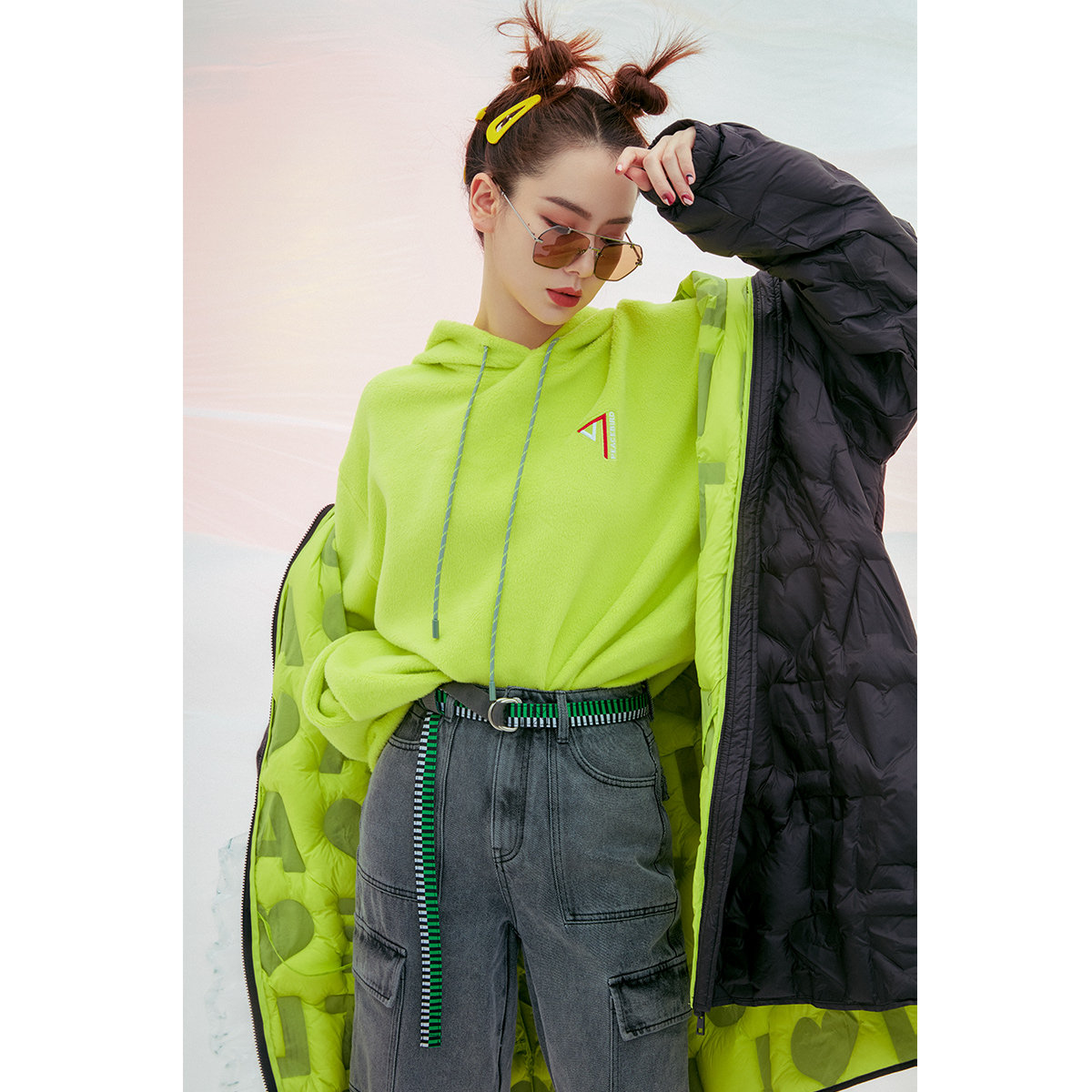 【戚薇明星同款】太平鸟黑色立领女 太平鸟广仁羽绒服