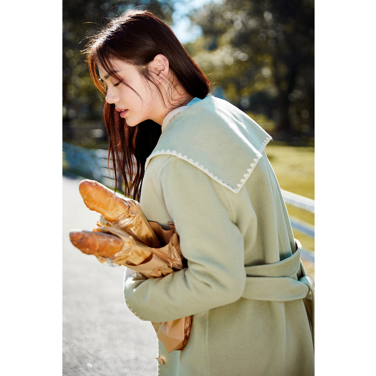 太平鸟绿色海军领双面2020呢大衣 太平鸟喜之乐毛呢外套