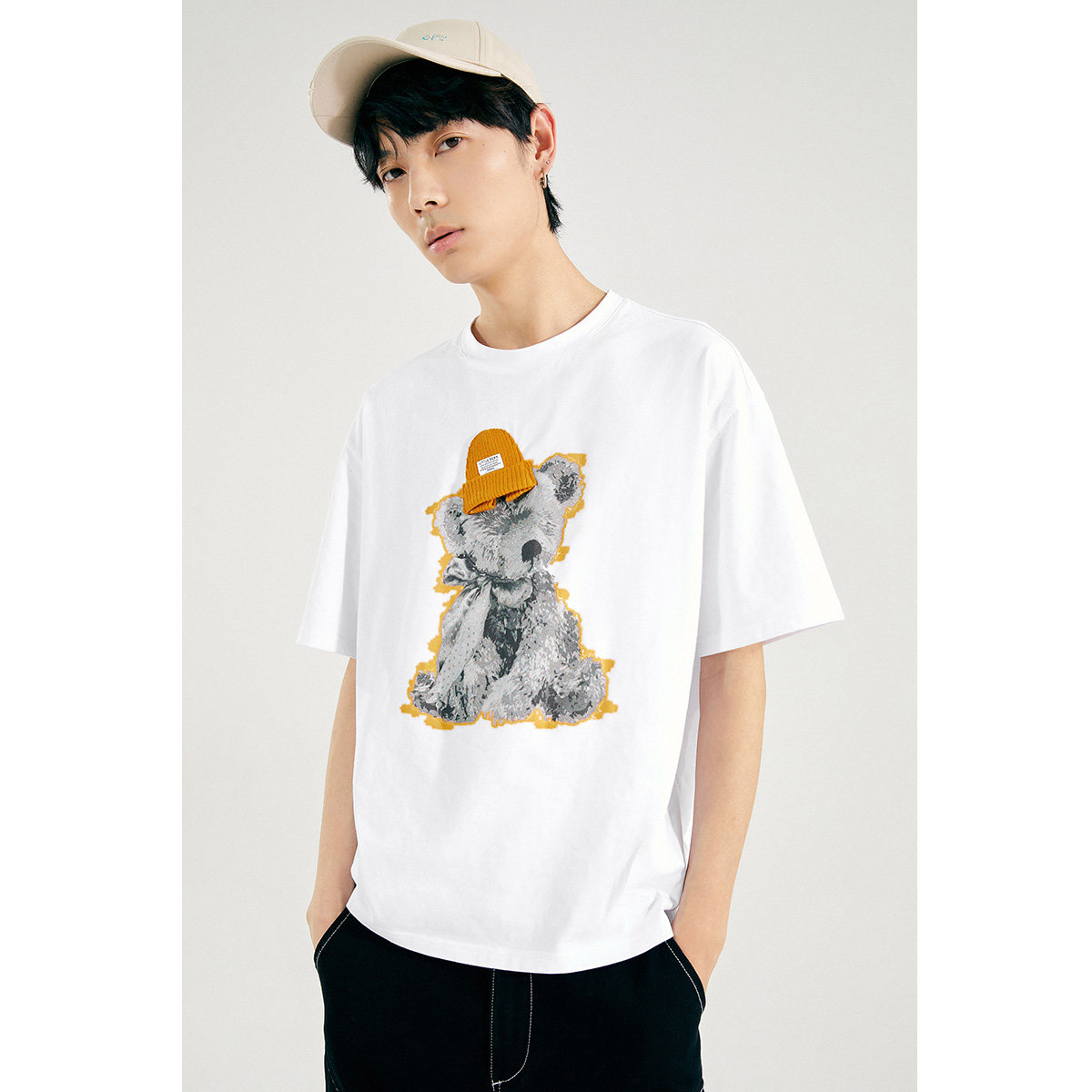 太平鸟立体帽小熊夏季2022新款t恤 太平鸟喜之乐T恤