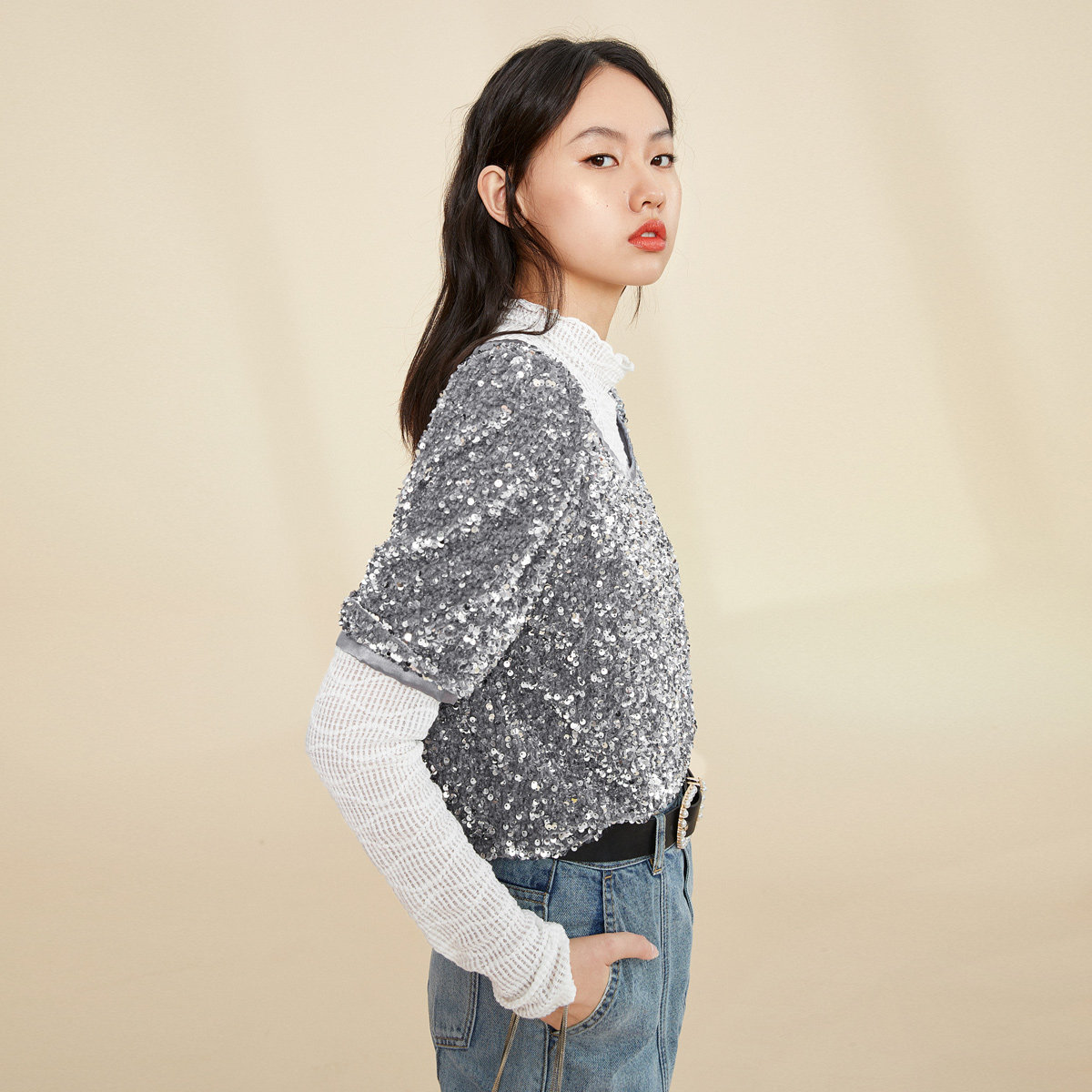 太平鸟亮片短袖2020秋季新款bm t恤 太平鸟普埃拉T恤