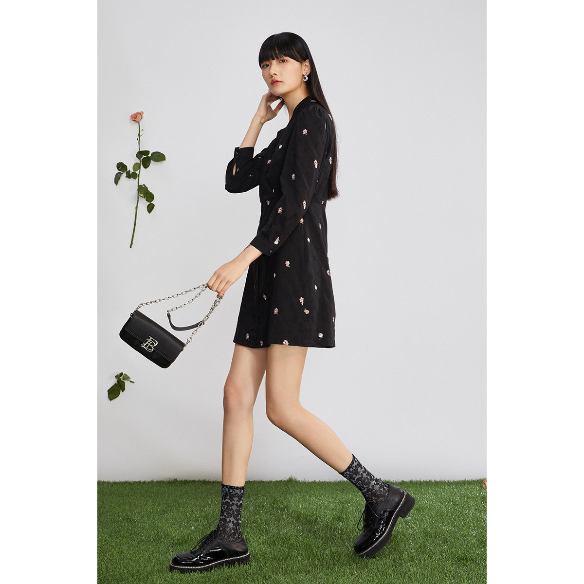 【商场同款】太平鸟2020秋冬连衣裙 太平鸟连衣裙