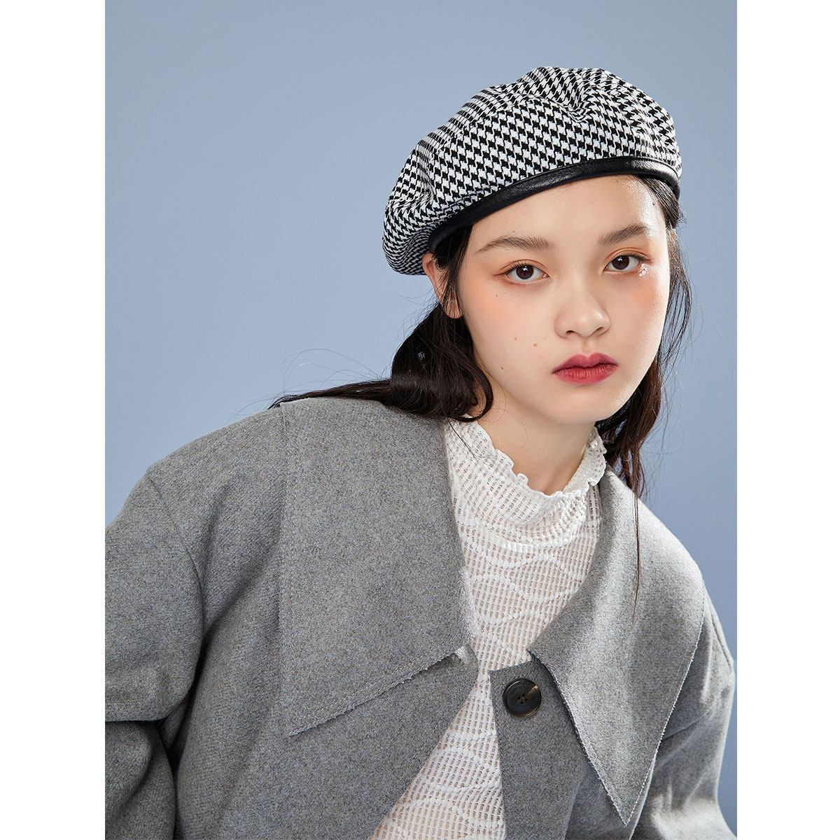 太平鸟灰色大翻领双面宽松呢大衣 太平鸟喜之乐毛呢外套