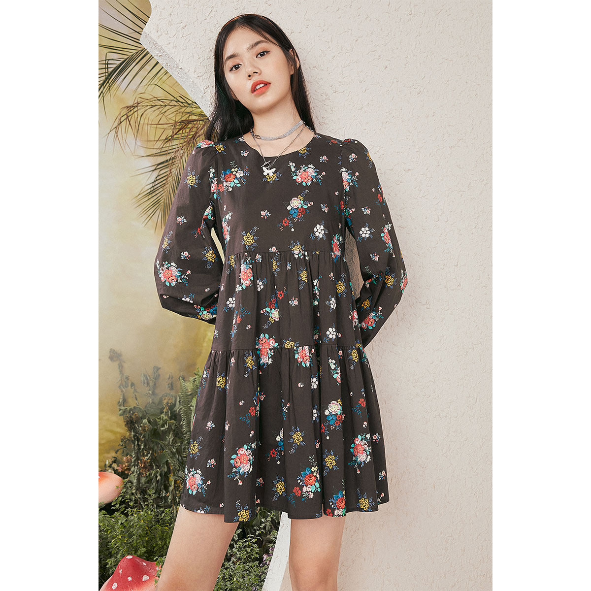 太平鸟黑色宽松2020秋季新款娃娃裙 太平鸟连衣裙