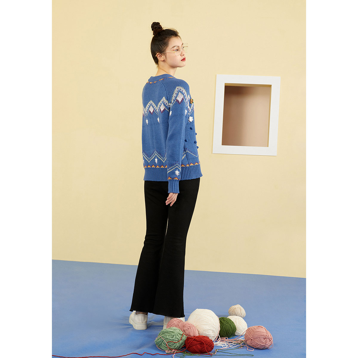 太平鸟女士圆领宽松2021新款毛衣 太平鸟喜之乐毛针织衫