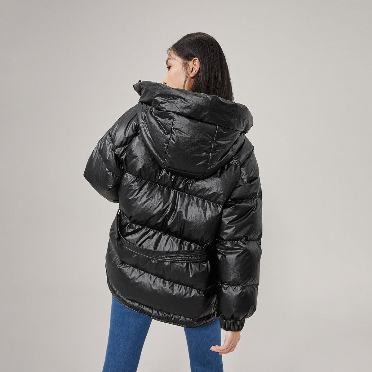 太平鸟短款收腰女2020新款面包服 太平鸟羽绒服