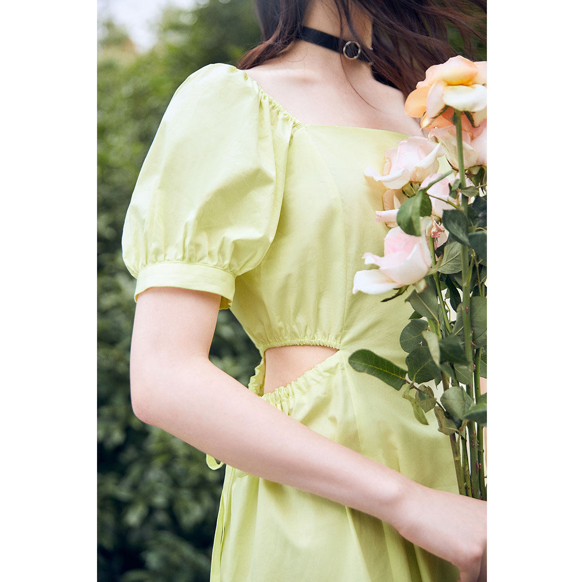 太平鸟法式复古方领2020夏季连衣裙 太平鸟普埃拉连衣裙