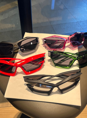 新款欧美未来感科技太阳镜