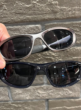 复古Y2K科技感太阳镜潮未来风