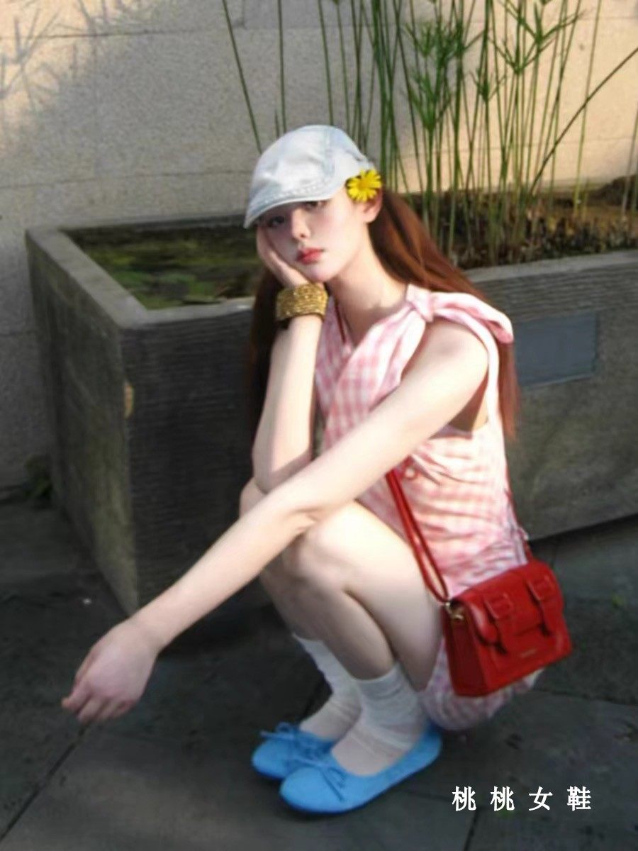 蓝色芭蕾鞋绸缎蝴蝶结圆头法式单鞋女2026款温柔风一脚蹬平底鞋子,淘宝优惠券,粉丝福利购,淘宝优惠卷