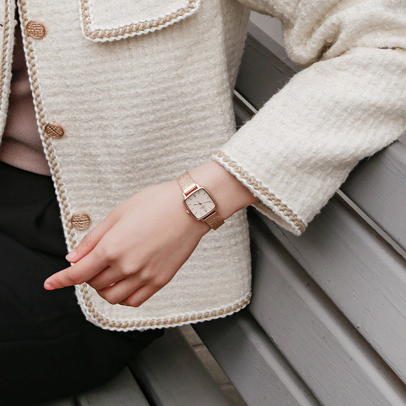 天王珍珠母贝小方表31235小表盘 天王国产腕表