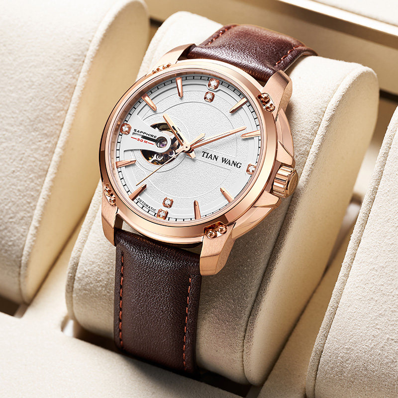 正品镂空自动大表盘真皮商务天王表 天王国产腕表