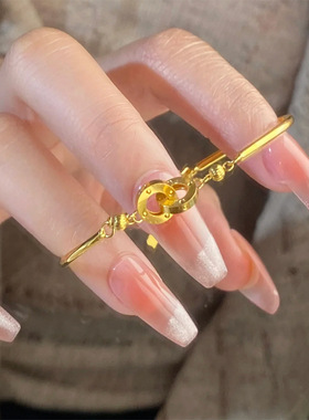 钛钢手链 环环相扣手链女轻奢高级感双环手镯新款半镯手饰不掉色