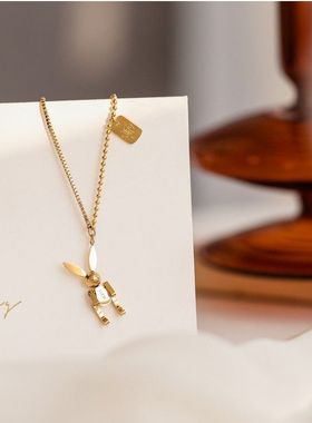 钛钢项链 不掉色金色小兔子项链女小众设计轻奢锁骨链简约配饰品