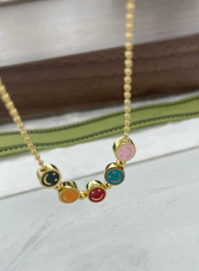 钛钢项链 轻奢小众彩色笑脸项链女夏季ins风简约锁骨链设计感配饰