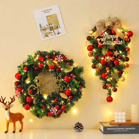 Christmas decorations wreath cane scene arrangement